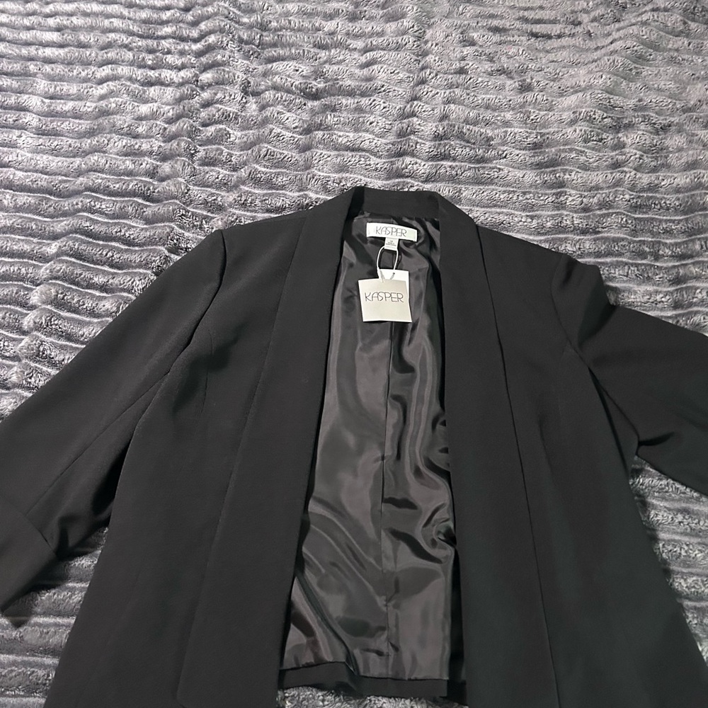 Kasper Women's Elegant Black Suit Jacket